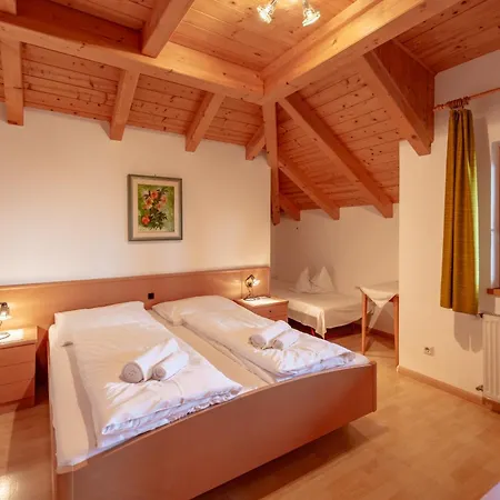 Haus Weinberg Apartment *