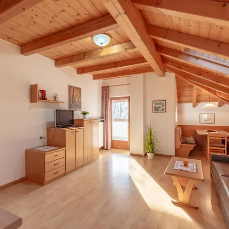 Apartment Haus Weinberg *