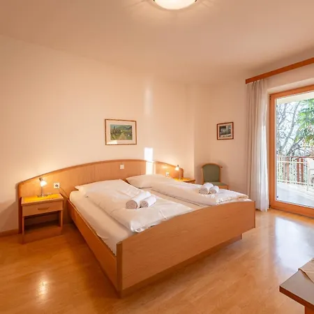 Haus Weinberg Apartment *